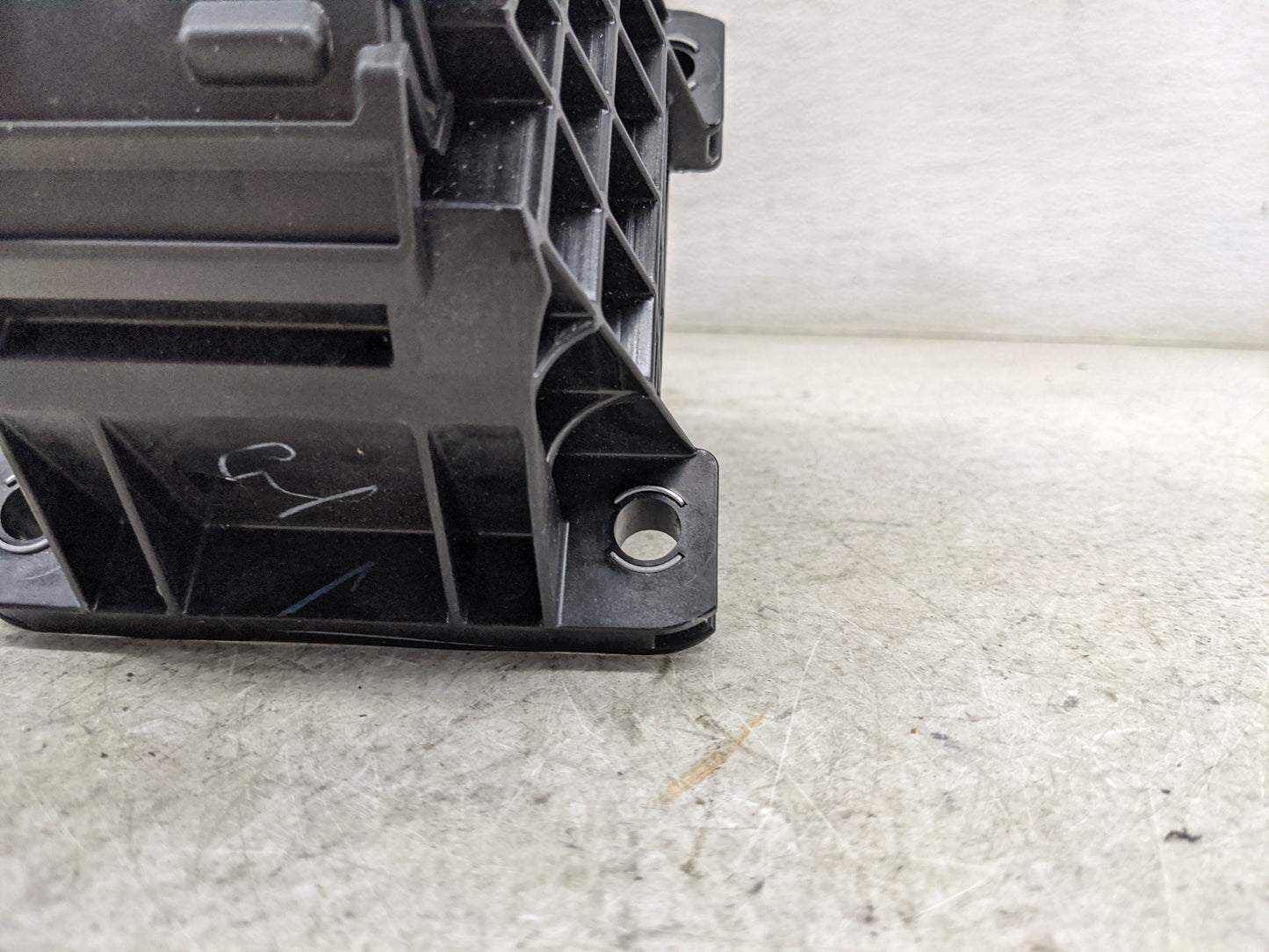 2021 Toyota Sienna Floor Console Assembly Shifter - Oemusedautoparts1.com