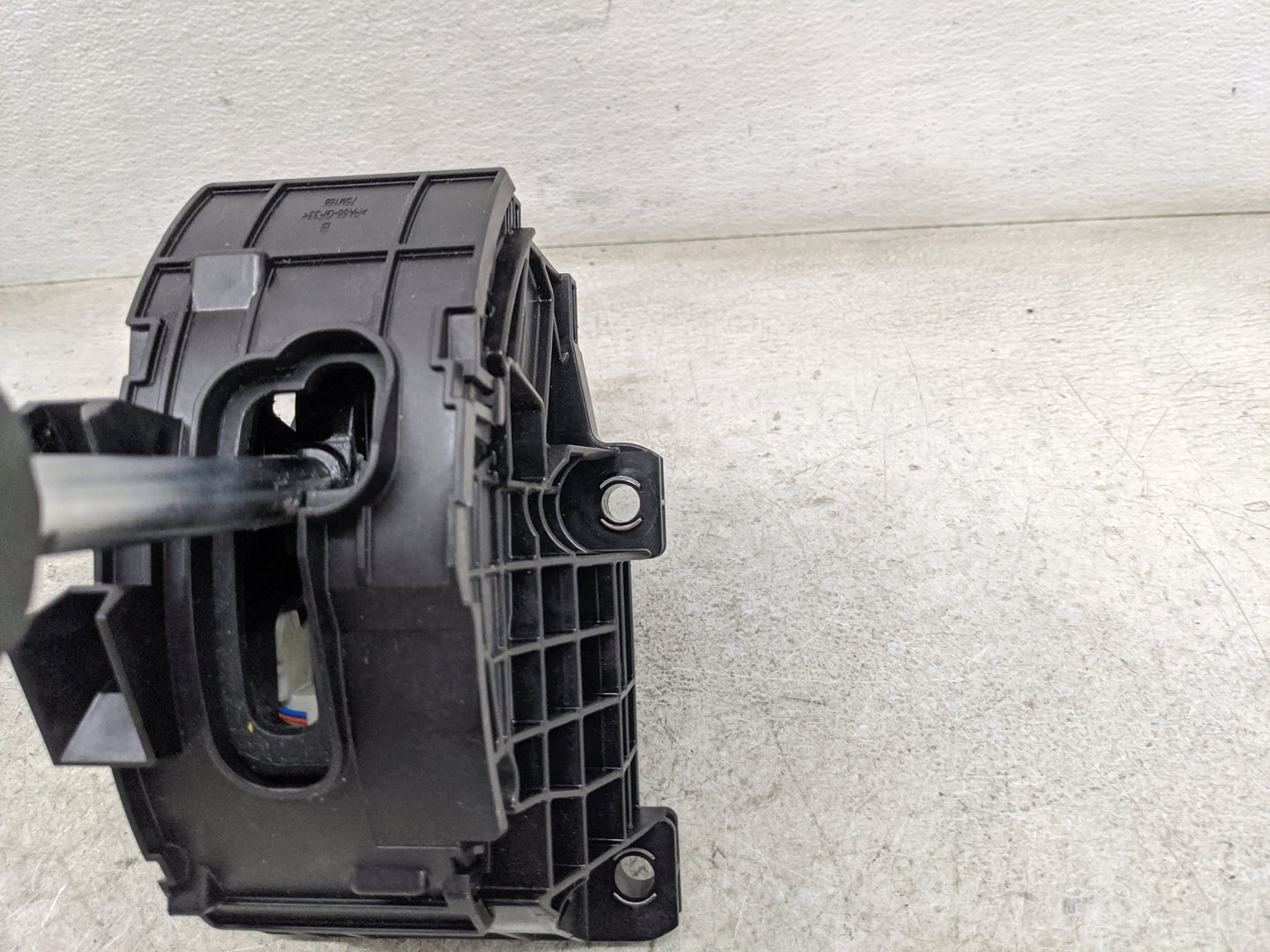 2021 Toyota Sienna Floor Console Assembly Shifter - Oemusedautoparts1.com
