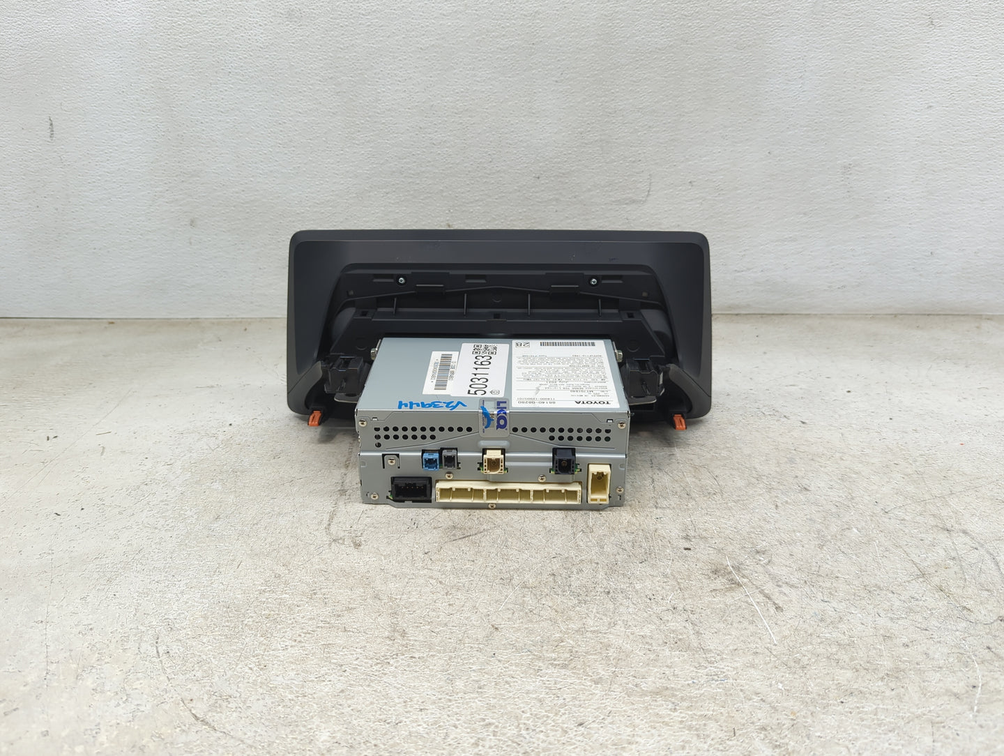 2021 Toyota Sienna Information Display Screen - Oemusedautoparts1.com