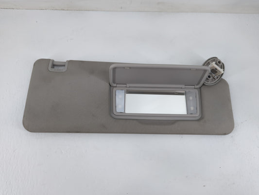 2021-2022 Toyota Sienna Sun Visor Shade Replacement Passenger Right Mirror Fits Fits 2021 2022 OEM Used Auto Parts - Oemused