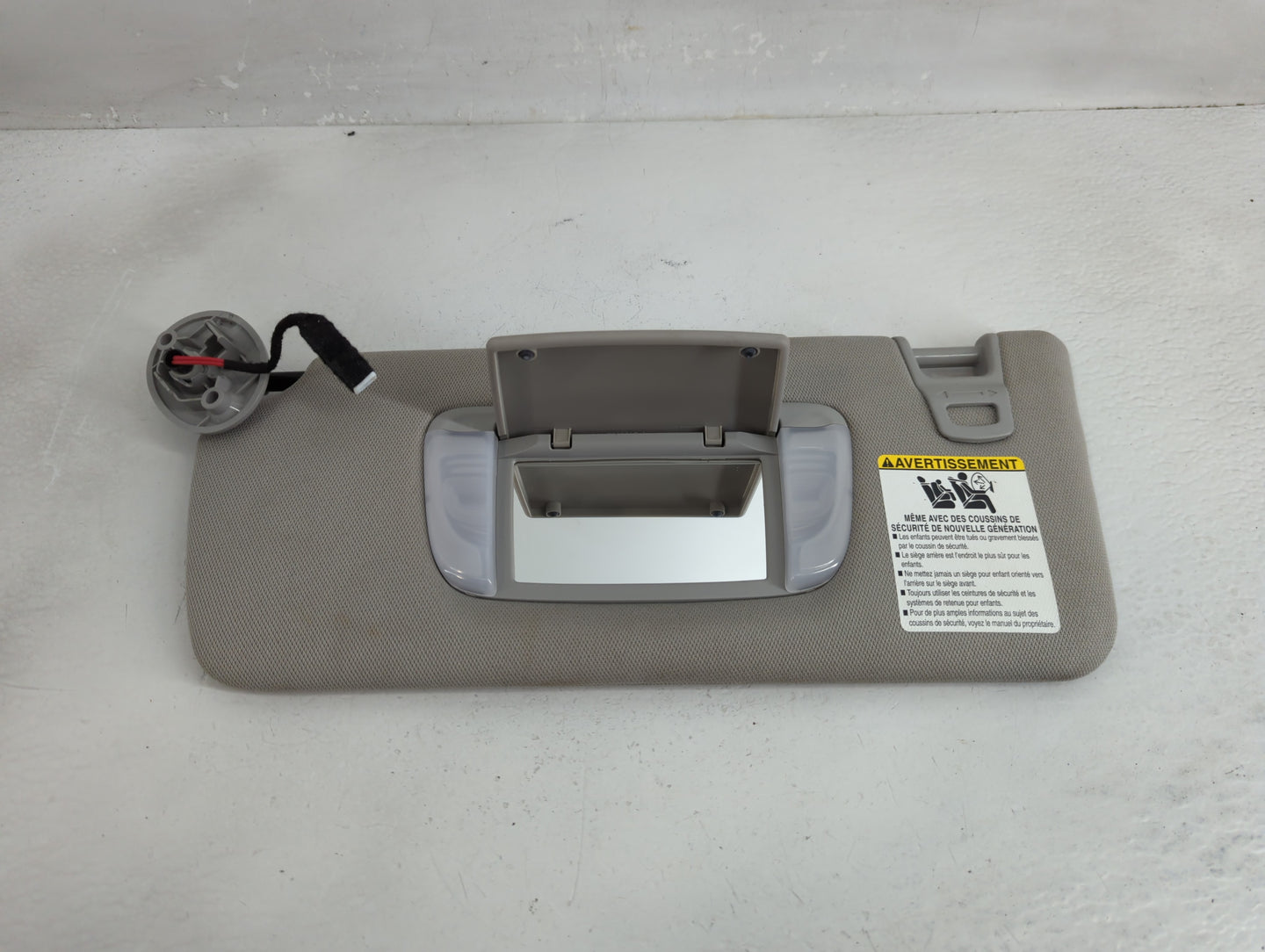 2016-2022 Toyota Tacoma Sun Visor Shade Replacement Driver Left Mirror Fits Fits 2016 2017 2018 2019 2020 2021 2022 OEM Used