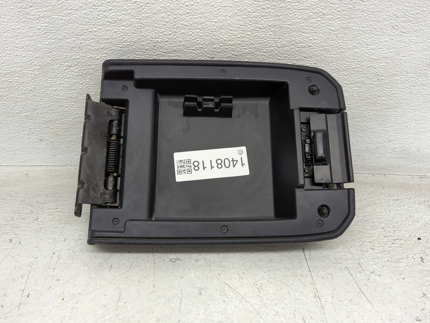 2021 Toyota Tacoma Center Console Armrest Cover Lid Fits OEM Used Auto Parts - Oemusedautoparts1.com