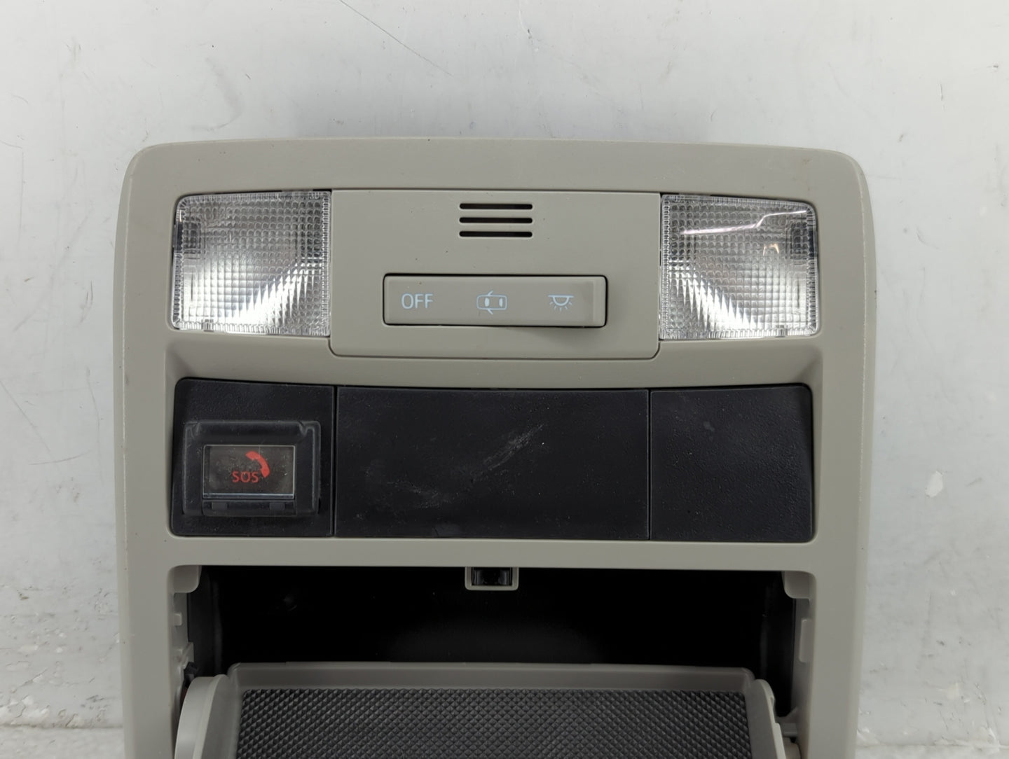 2021 Toyota Tacoma Overhead Roof Console 1408494 - Oemusedautoparts1.com