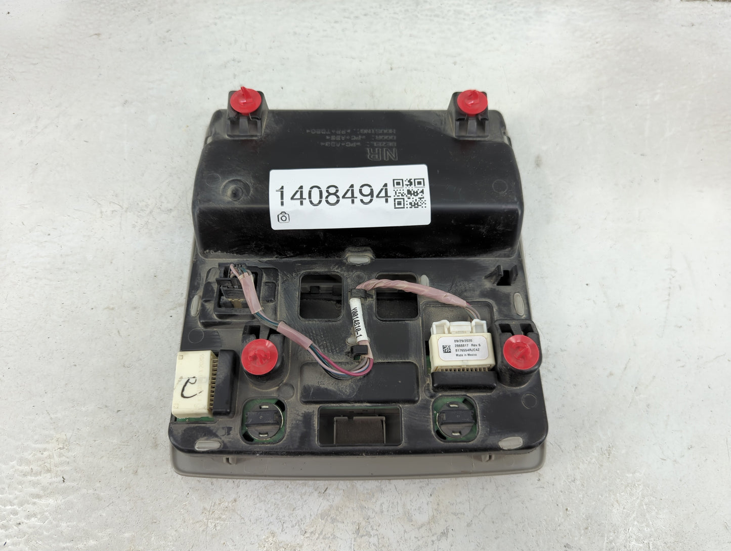 2021 Toyota Tacoma Overhead Roof Console 1408494 - Oemusedautoparts1.com