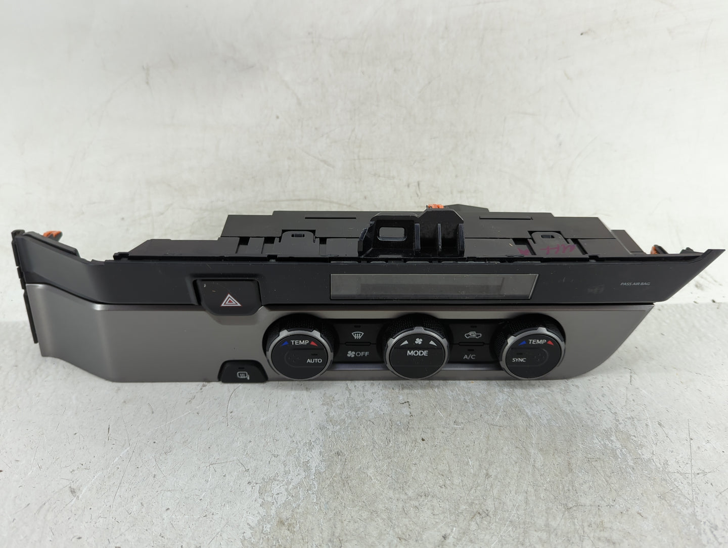 2016-2022 Toyota Tacoma Climate Control Module Temperature AC/Heater Replacement P/N:55900-04122-B1 Fits OEM Used Auto Parts