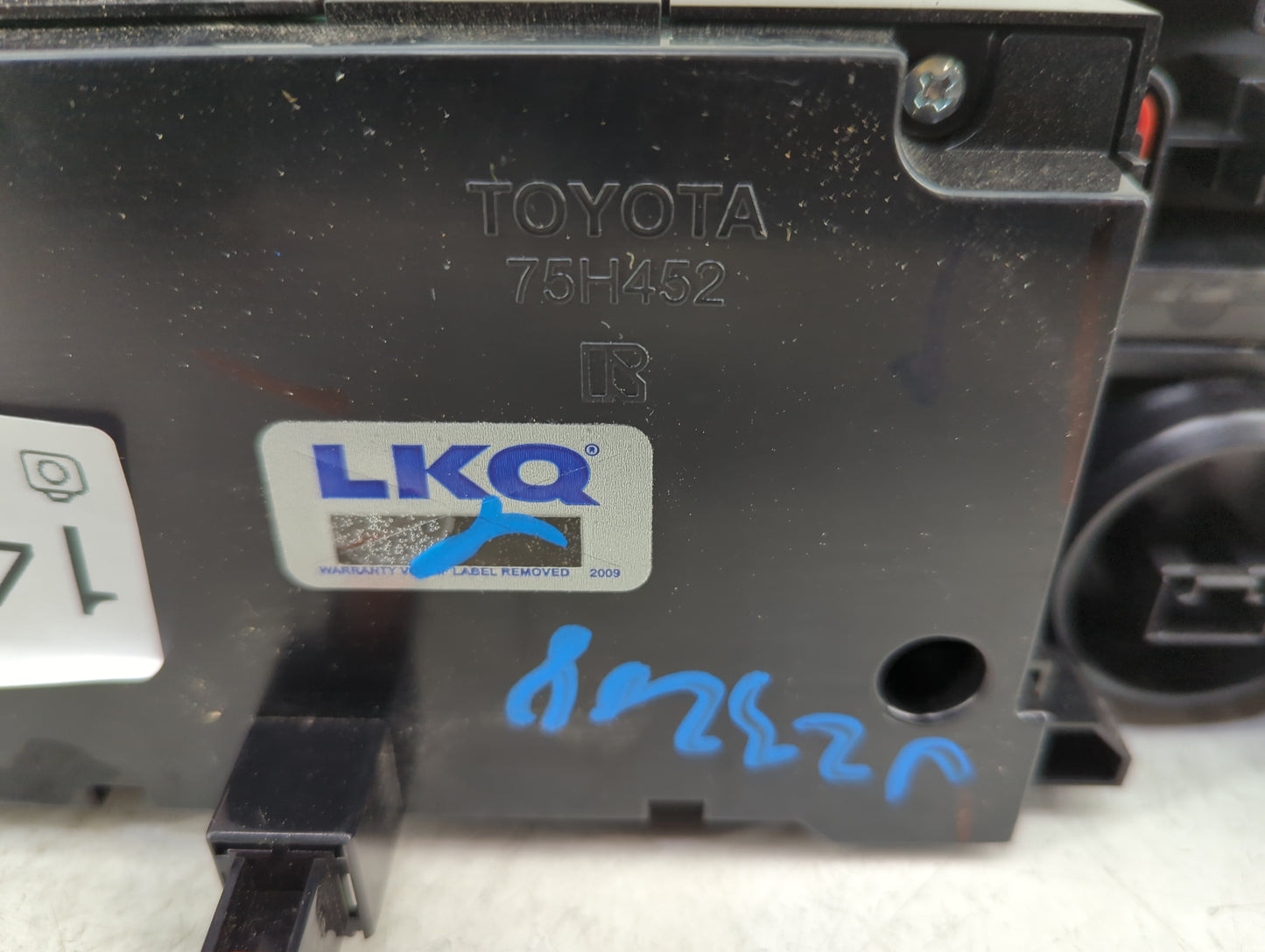 2021 Toyota Tacoma Temperature Control Module 75h452 - Oemusedautoparts1.com