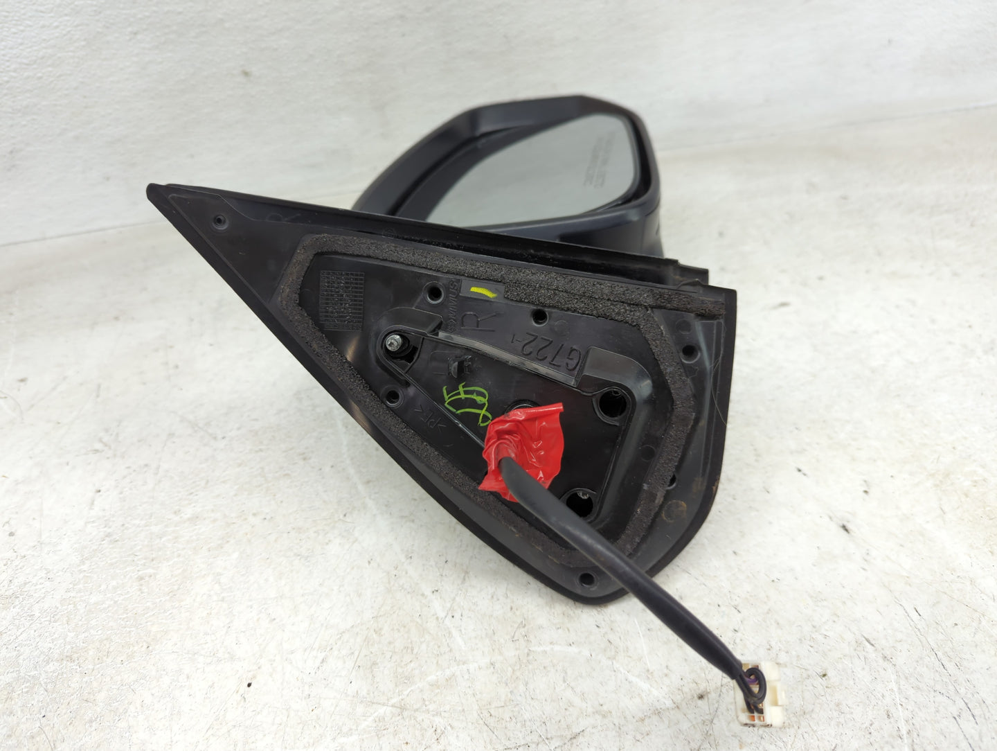 2016-2022 Toyota Tacoma Passenger Side View Mirror - Right Door Mirror OEM Used - Oemusedautoparts1.com