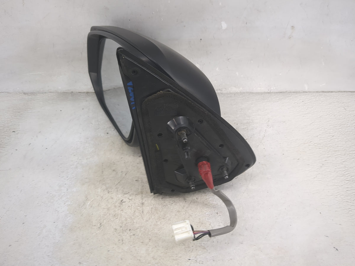 2016-2022 Toyota Tacoma Driver Side View Mirror - Left Door Mirror OEM Used - Oemusedautoparts1.com