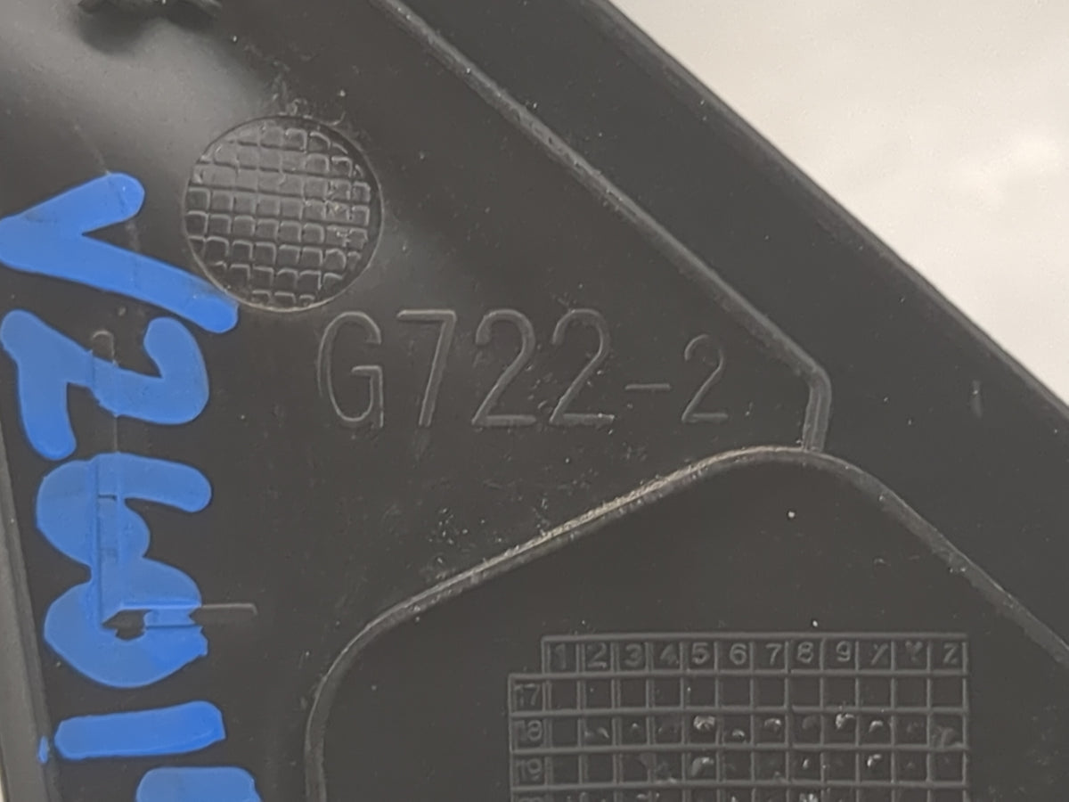 2016-2022 Toyota Tacoma Driver Side View Mirror - Left Door Mirror OEM Used - Oemusedautoparts1.com
