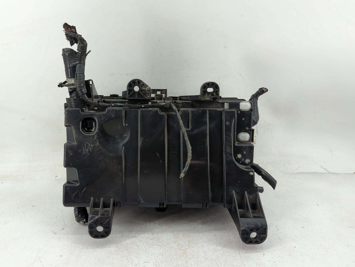 2021 Toyota Tundra Fusebox Fuse Box Panel Relay Module P/N:82661-0C321 Fits OEM Used Auto Parts - Oemusedautoparts1.com