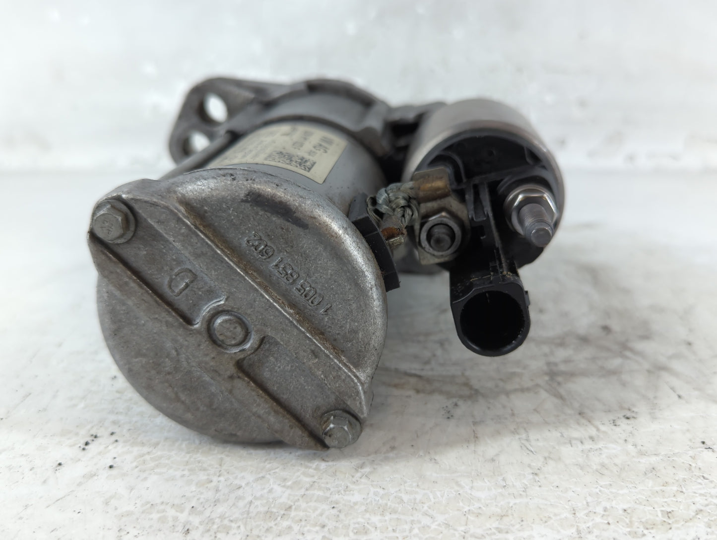 2021 Volkswagen Arteon Car Starter Motor Solenoid OEM P/N:26052021 02M 911 022 F Fits Fits 2020 2022 OEM Used Auto Parts - O