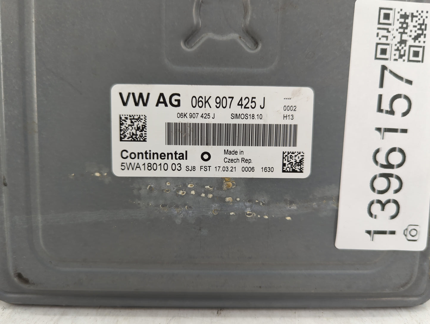 2021 Volkswagen Arteon PCM Engine Control Computer ECU ECM PCU OEM P/N:06K 907 425 J Fits OEM Used Auto Parts - Oemusedautop