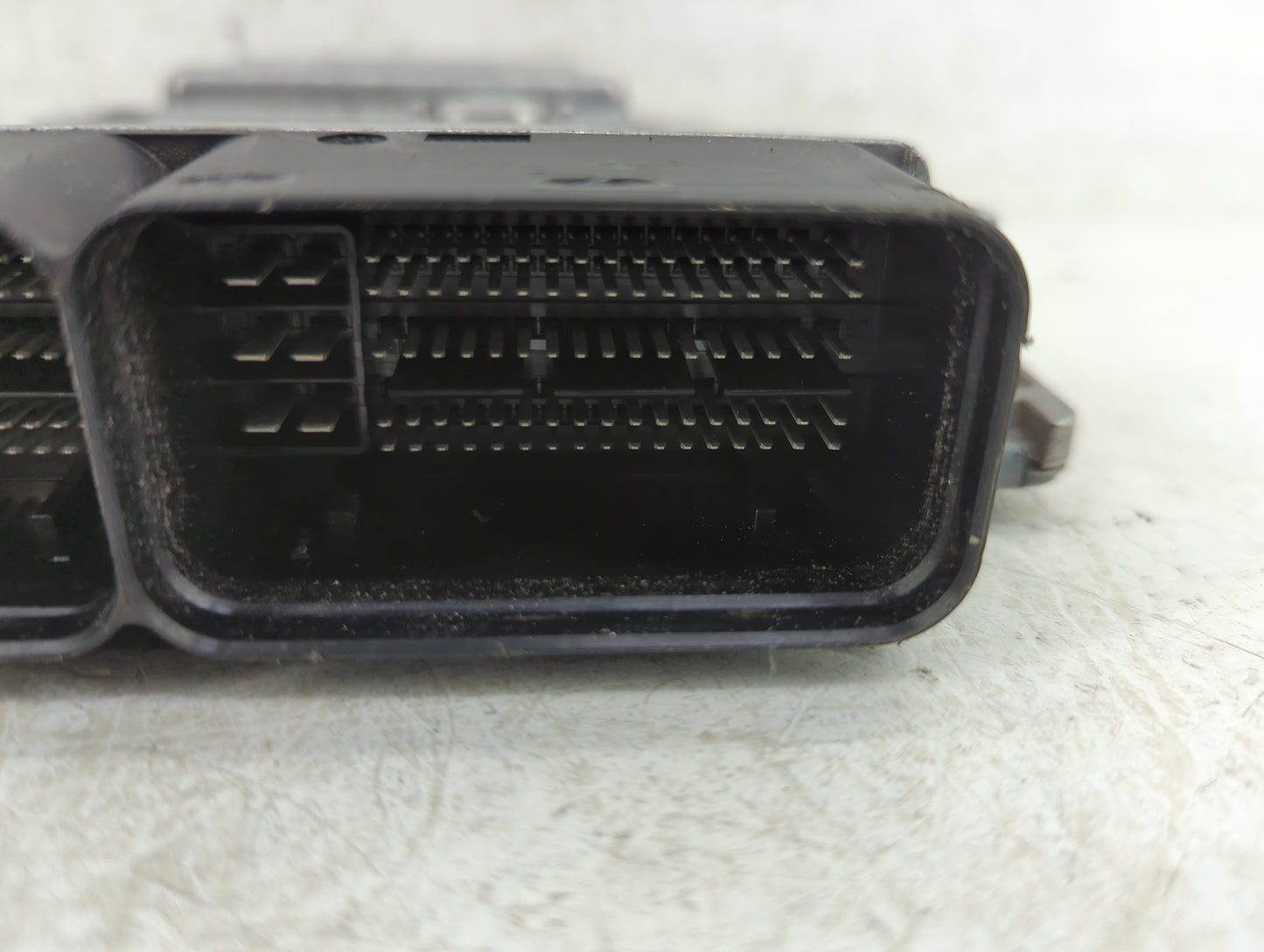 2021 Volkswagen Arteon PCM Engine Control Computer ECU ECM PCU OEM P/N:06K 907 425 J Fits OEM Used Auto Parts - Oemusedautop