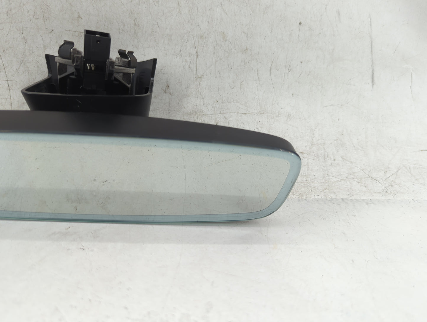 2021 Volkswagen Arteon Interior Rear View Mirror Replacement OEM P/N:3G0 857 511 AD Fits OEM Used Auto Parts - Oemusedautopa