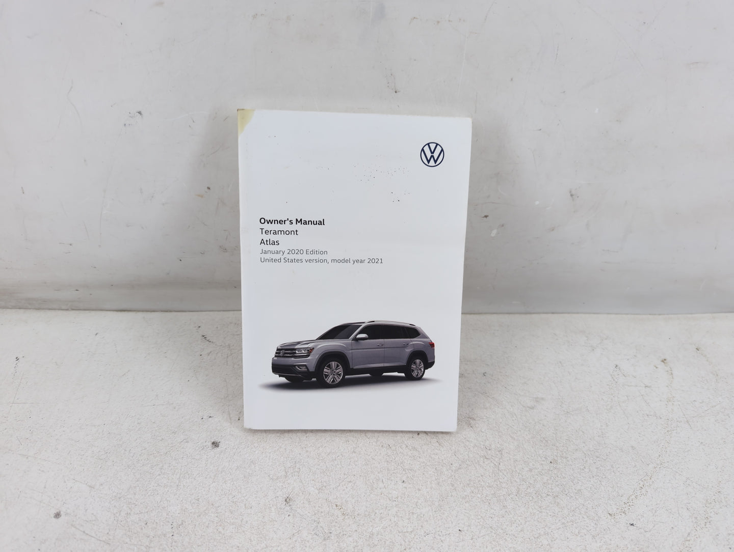 2021 Volkswagen Atlas Owners Manual Book Guide P/N:3CN012723SE OEM Used Auto Parts - Oemusedautoparts1.com