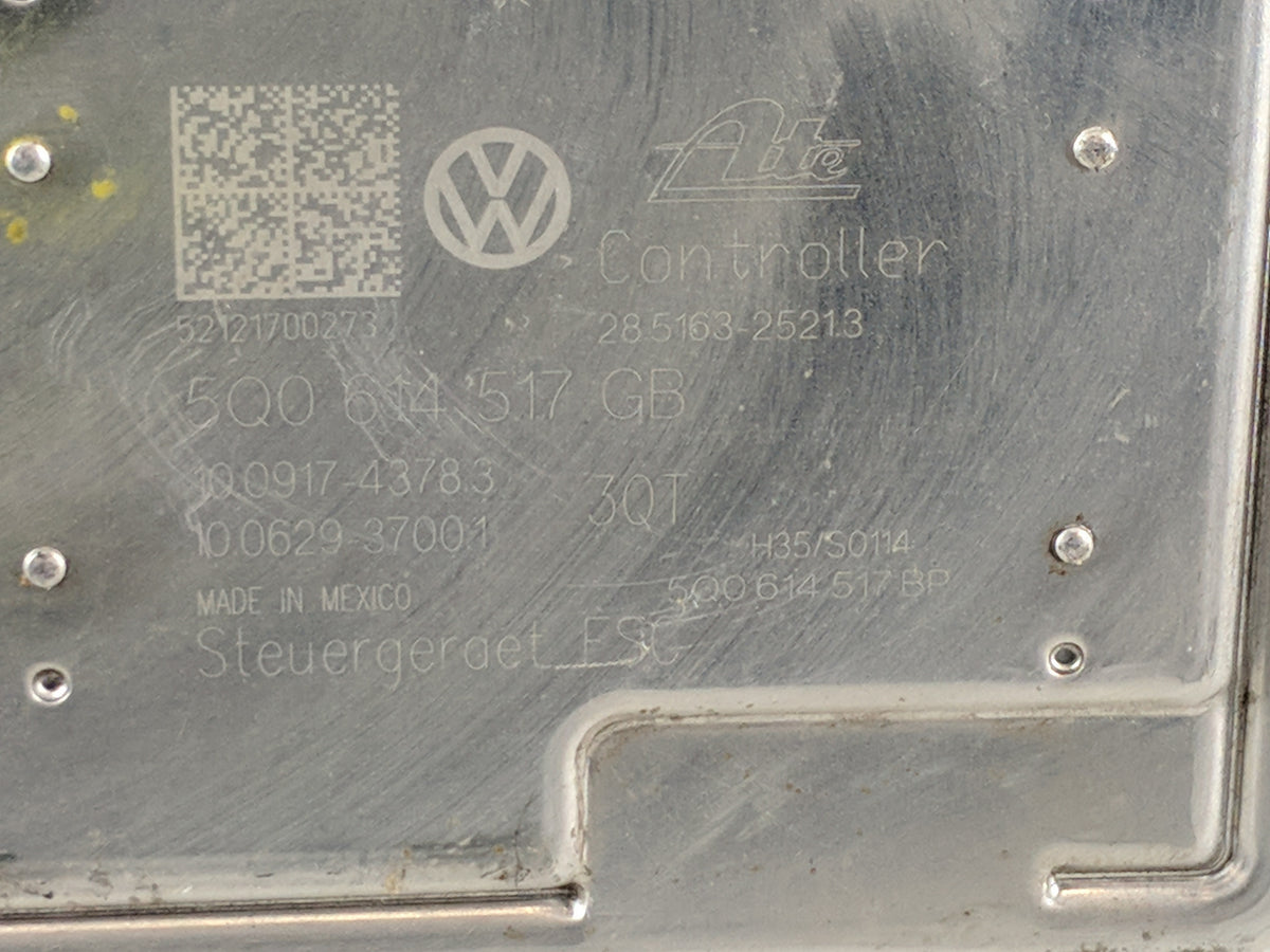 2021-2022 Volkswagen Atlas Anti-Lock Brake ABS Pump Module Actuator OEM P/N:5Q0 614 517 G5 Fits Fits 2021 2022 OEM Used Auto