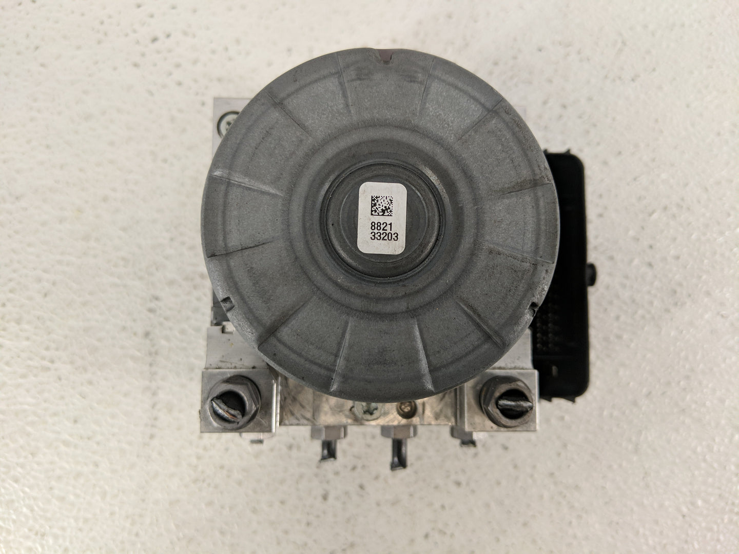 2021-2022 Volkswagen Atlas ABS Pump Control Module Replacement P/N:5Q0 614 517 G5 Fits Fits 2021 2022 OEM Used Auto Parts - 