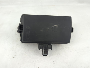 2020-2022 Volkswagen Atlas Fusebox Fuse Box Panel Relay Module P/N:5Q0 907 361 D Fits Fits 2020 2021 2022 OEM Used Auto Part