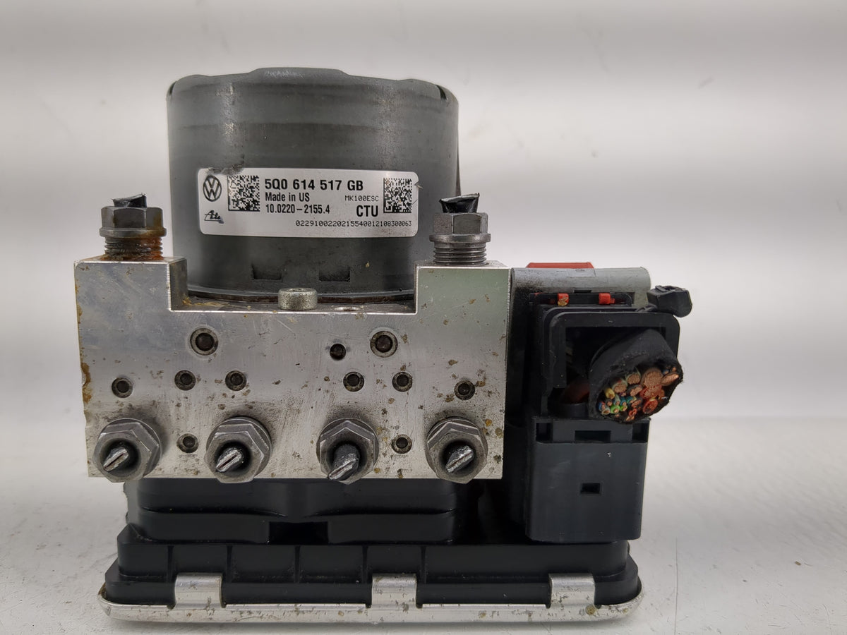 2021-2022 Volkswagen Atlas Anti-Lock Brake ABS Pump Module Actuator OEM P/N:500 614 517 GB Fits Fits 2021 2022 OEM Used Auto