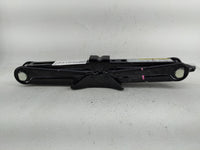 2021 Volkswagen Atlas Spare Scissor Car Jack - Oemusedautoparts1.com