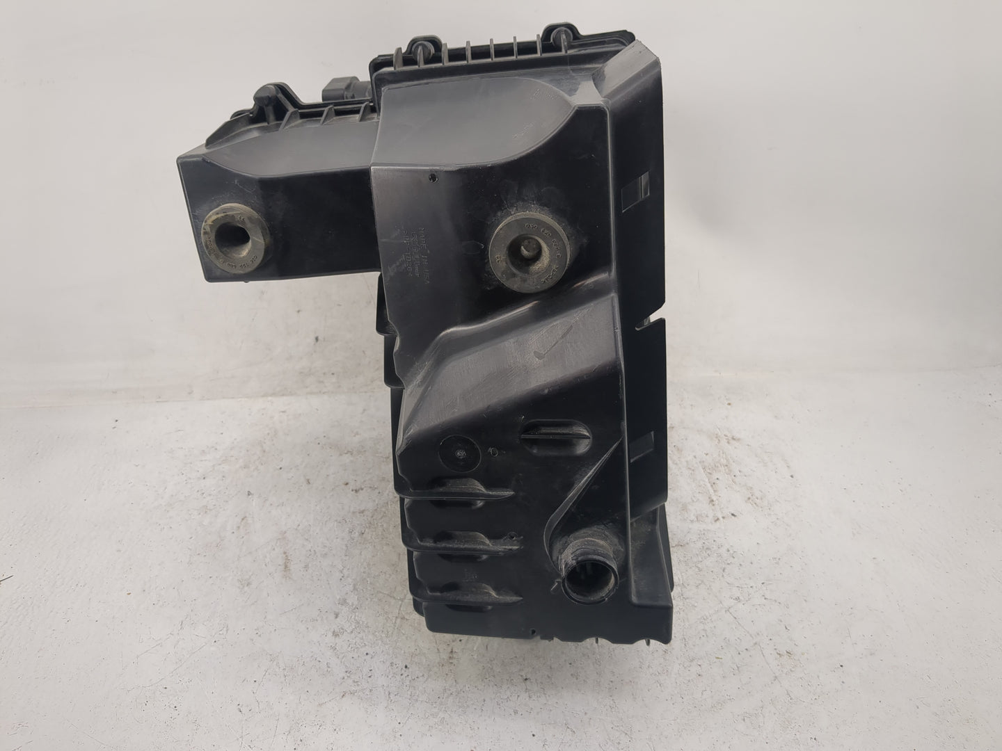 2018-2022 Volkswagen Atlas Air Cleaner Intake-duct Hose Tube - Oemusedautoparts1.com