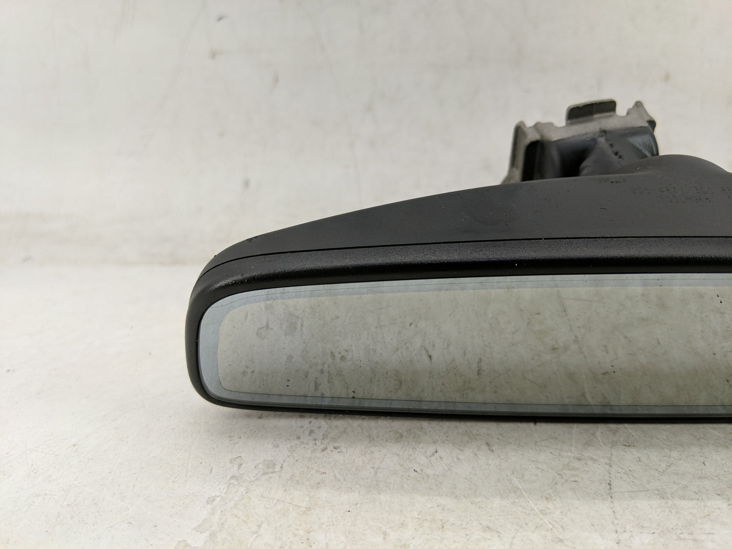 2020-2022 Volkswagen Atlas Interior Rear View Mirror Replacement OEM Fits Fits 2020 2021 2022 OEM Used Auto Parts - Oemuseda
