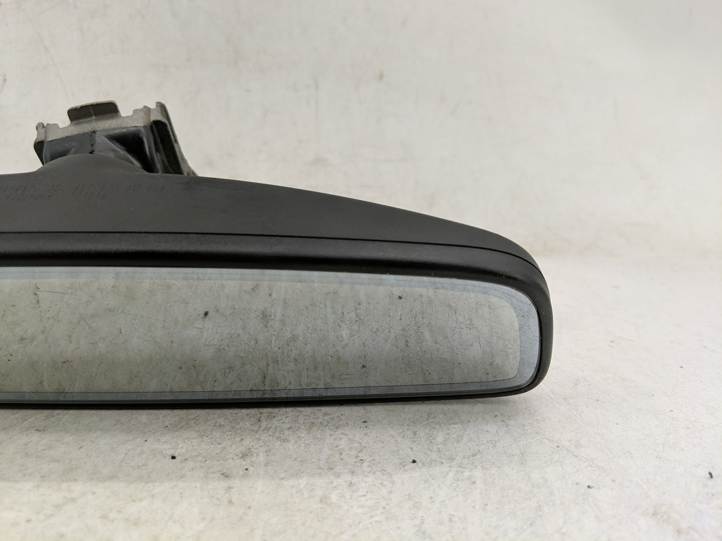 2020-2022 Volkswagen Atlas Interior Rear View Mirror Replacement OEM Fits Fits 2020 2021 2022 OEM Used Auto Parts - Oemuseda