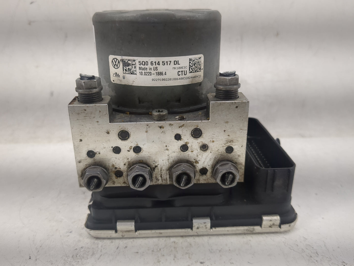 2021-2022 Volkswagen Atlas ABS Pump Control Module Replacement P/N:5Q0 614 517 DL Fits Fits 2021 2022 OEM Used Auto Parts - 
