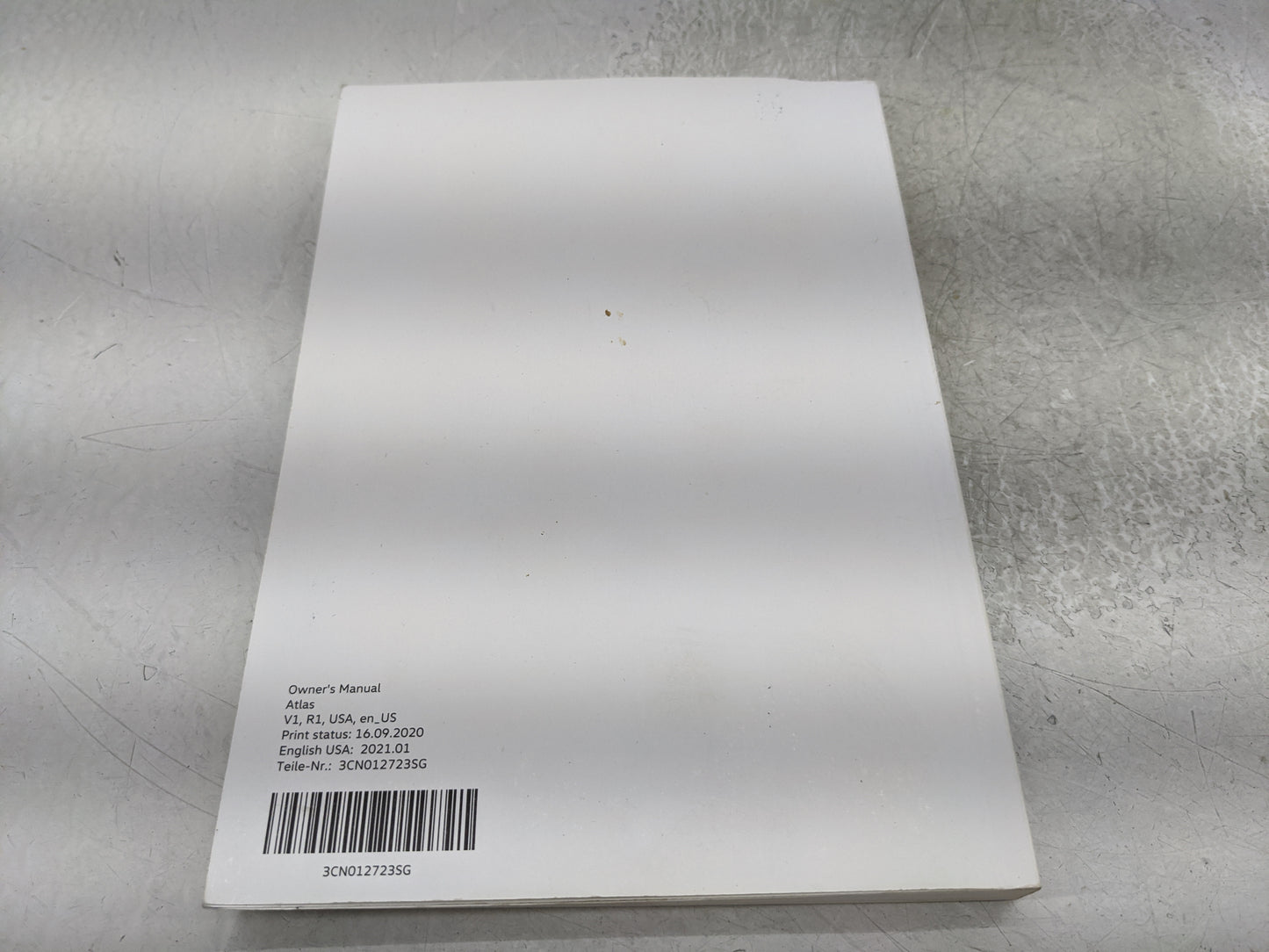 2021 Volkswagen Atlas Owners Manual Book Guide P/N:3CN012723SG OEM Used Auto Parts - Oemusedautoparts1.com