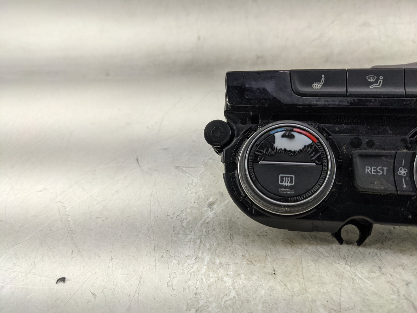 2021 Volkswagen Atlas Climate Control Module Temperature AC/Heater Replacement P/N:3CN907044AA Fits OEM Used Auto Parts - Oe