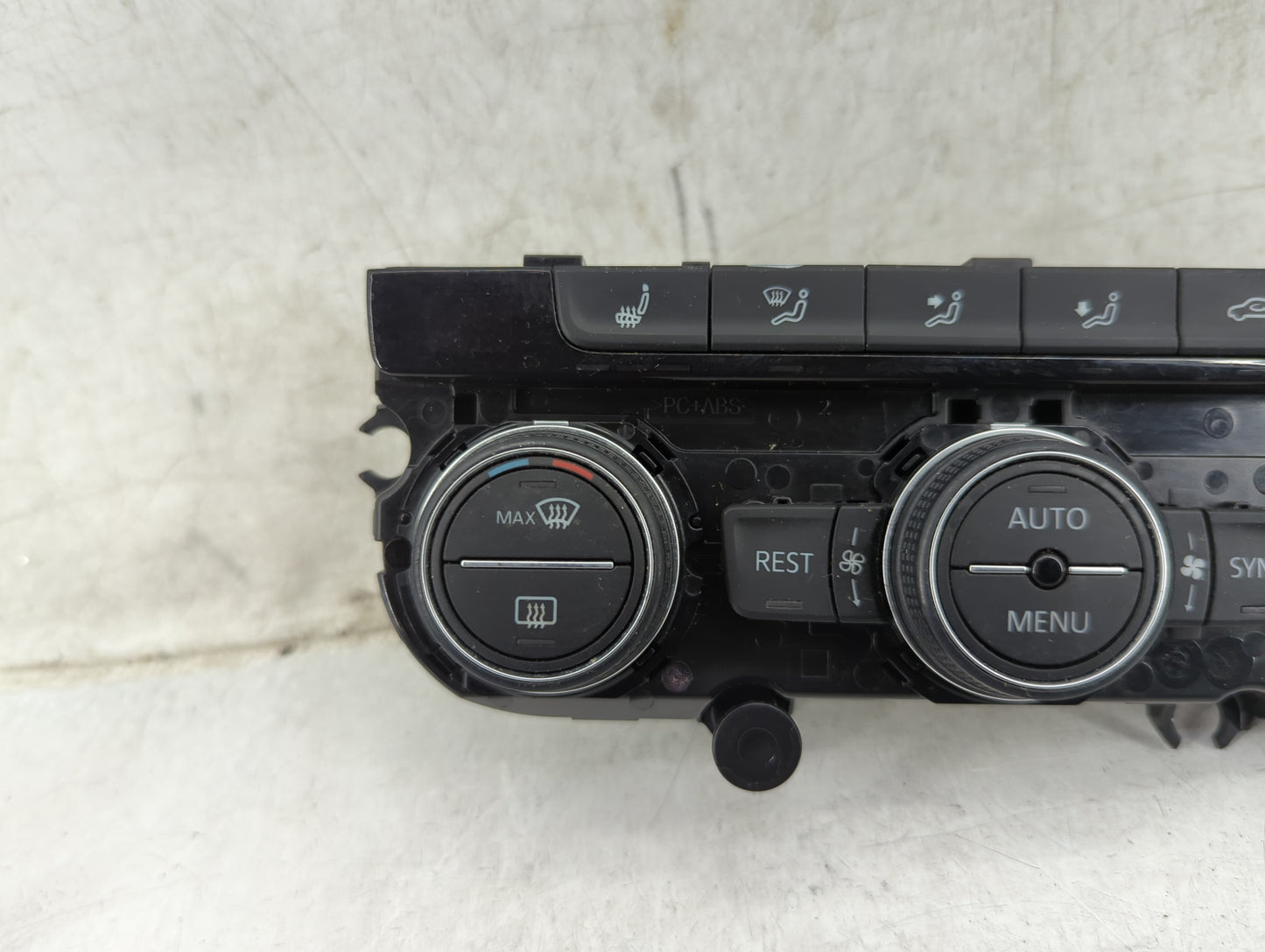 2021 Volkswagen Atlas Climate Control Module Temperature AC/Heater Replacement P/N:3CN907044AA Fits OEM Used Auto Parts - Oe
