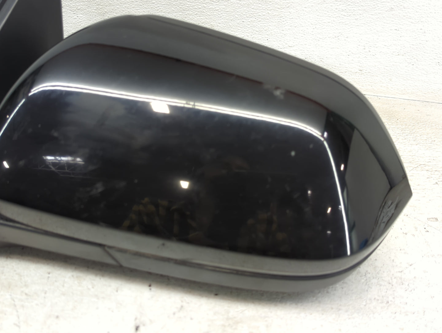 2021 Volkswagen Atlas Driver Side View Mirror - Left Door Mirror OEM Used - Oemusedautoparts1.com
