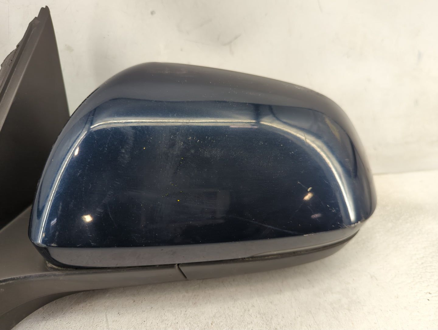 2021 Volkswagen Atlas Driver Side View Mirror - Left Door Mirror OEM Used - Oemusedautoparts1.com