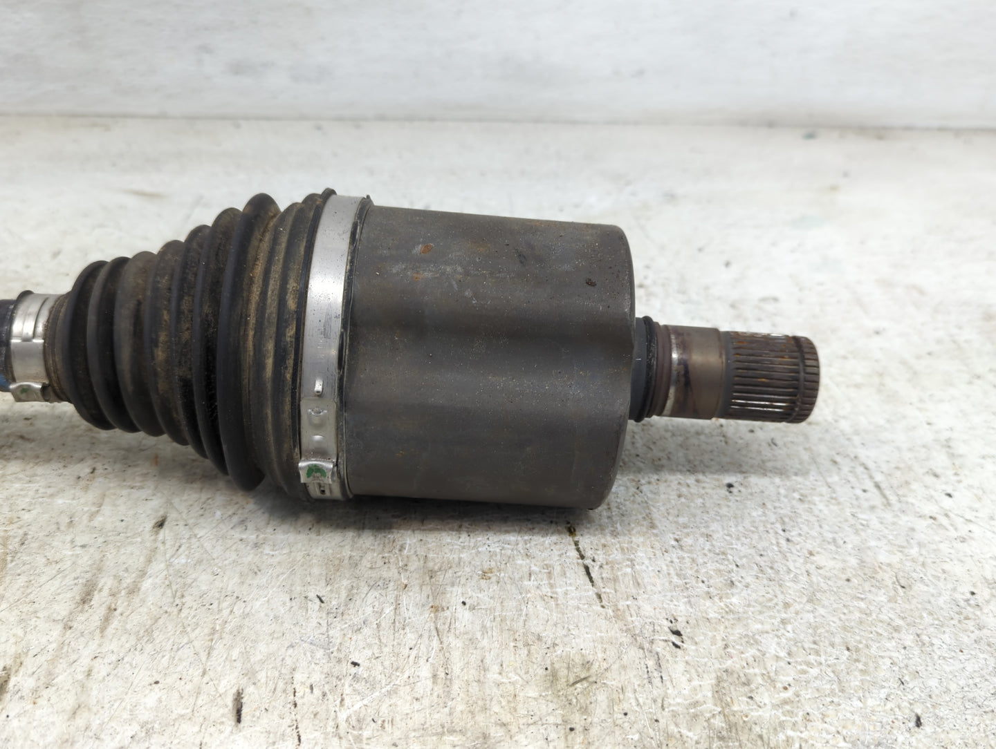 2018-2022 Volkswagen Atlas Axle Shaft Front Driver Cv C/v - Oemusedautoparts1.com