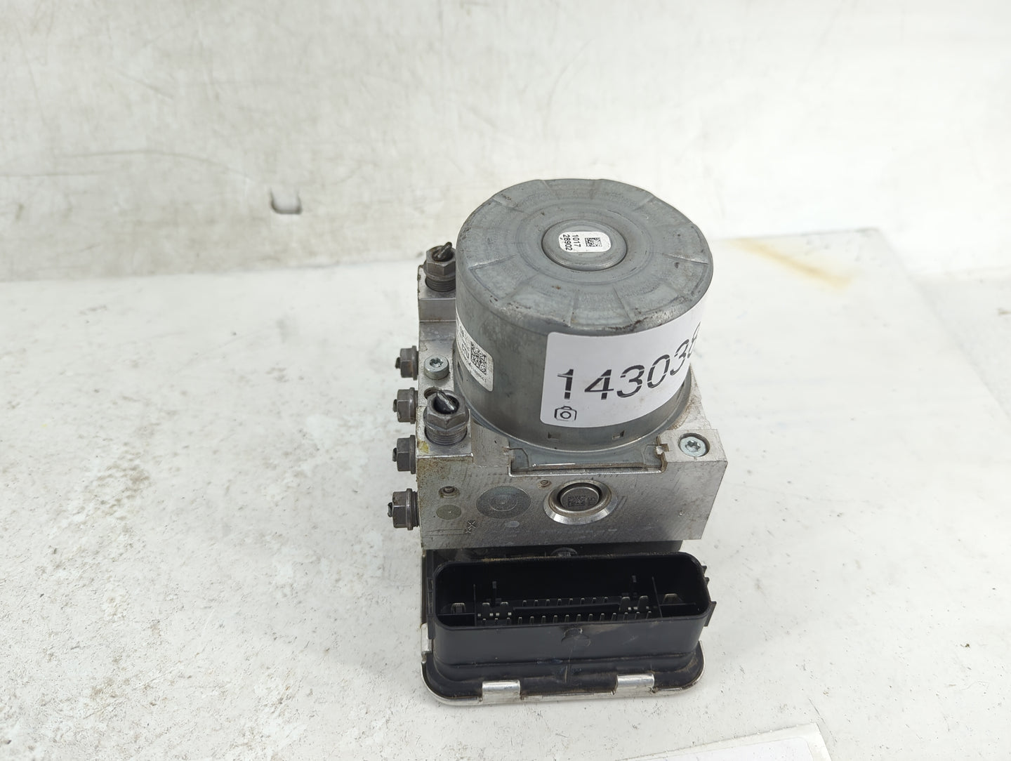 2021 Volkswagen Atlas ABS Pump Control Module Replacement P/N:5G0 614 517 GB Fits Fits 2020 OEM Used Auto Parts - Oemusedaut