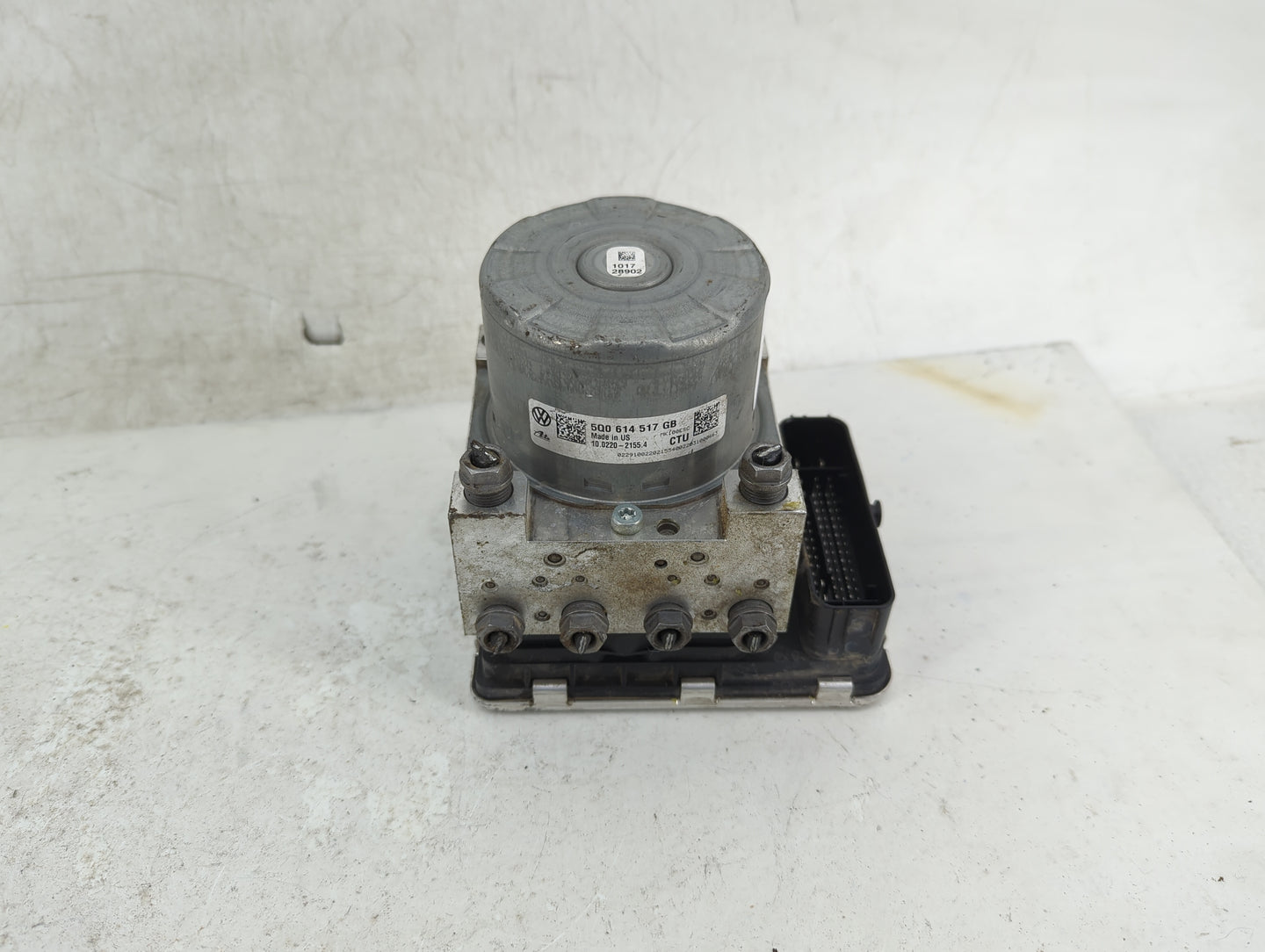 2021 Volkswagen Atlas ABS Pump Control Module Replacement P/N:5G0 614 517 GB Fits Fits 2020 OEM Used Auto Parts - Oemusedaut