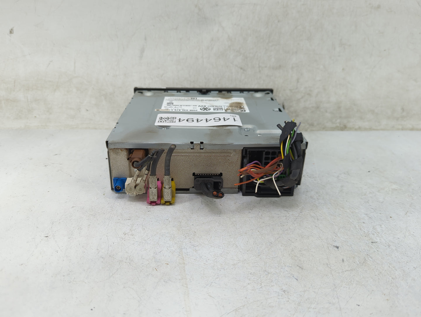 2020 Volkswagen Atlas Radio AM FM Cd Player Receiver Replacement P/N:2GM035876C 28702041, 8VV-DDM12.06.2000011089 Fits OEM U