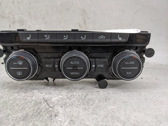 compare product 2021 Volkswagen Atlas Climate Control Module Temperature AC/Heater Replacement P/N:3CN907044AA 5HB013565-40 Fits OEM Used Auto Parts