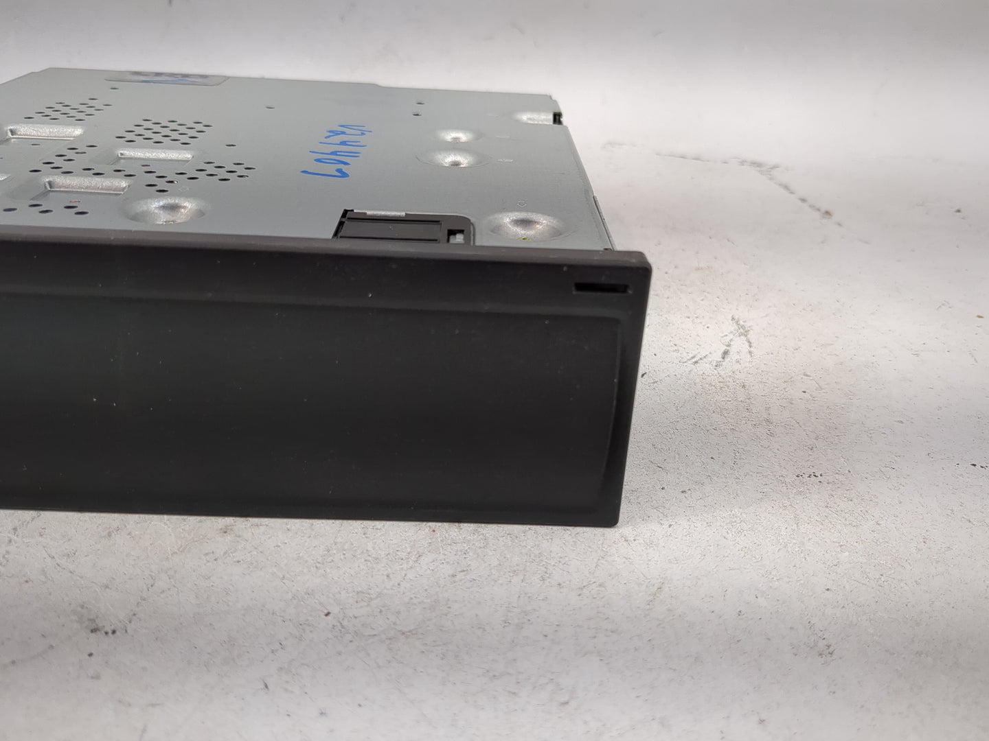 2021 Volkswagen Atlas Radio AM FM Cd Player Receiver Replacement P/N:3G5035842B 3G5035842 Fits OEM Used Auto Parts - Oemused
