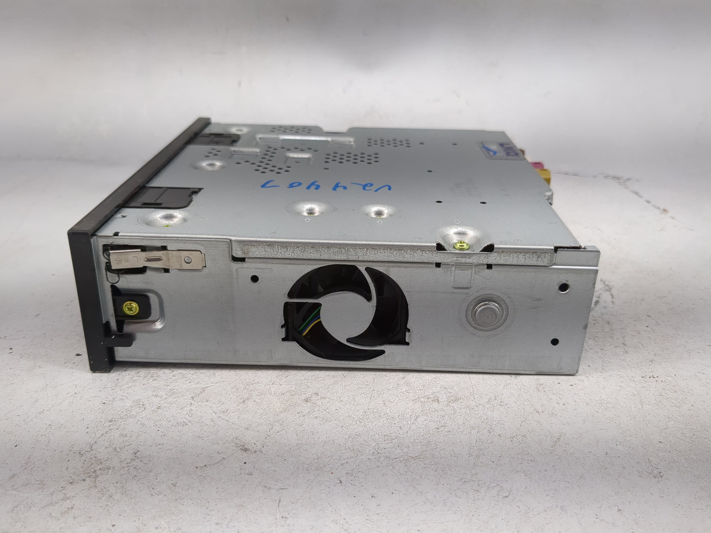 2021 Volkswagen Atlas Radio AM FM Cd Player Receiver Replacement P/N:3G5035842B 3G5035842 Fits OEM Used Auto Parts - Oemused
