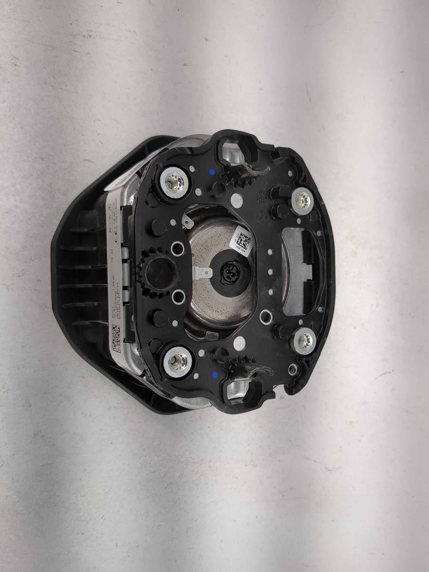 2021 Volkswagen Atlas Air Bag Driver Left Steering Wheel Mounted - Oemusedautoparts1.com