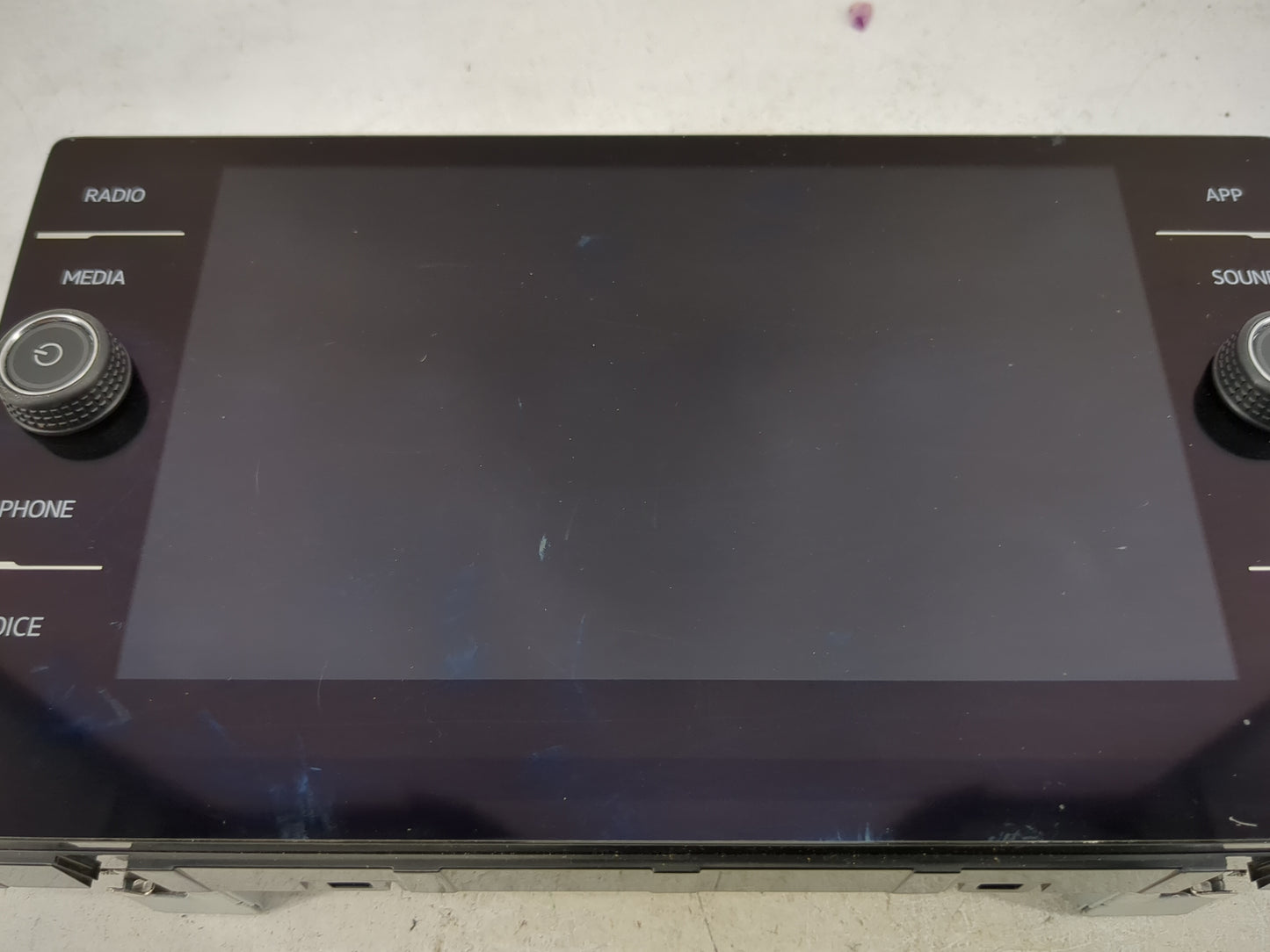 2018-2022 Volkswagen Atlas Information Display Screen 1483502 - Oemusedautoparts1.com