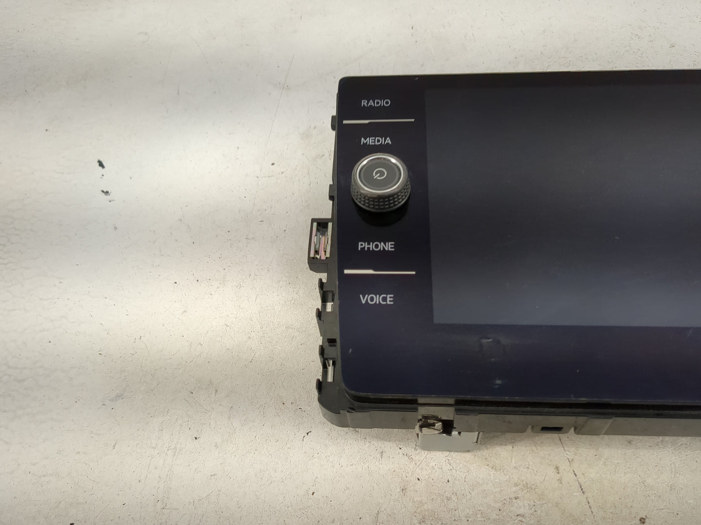 2018-2022 Volkswagen Atlas Information Display Screen 1483615 - Oemusedautoparts1.com