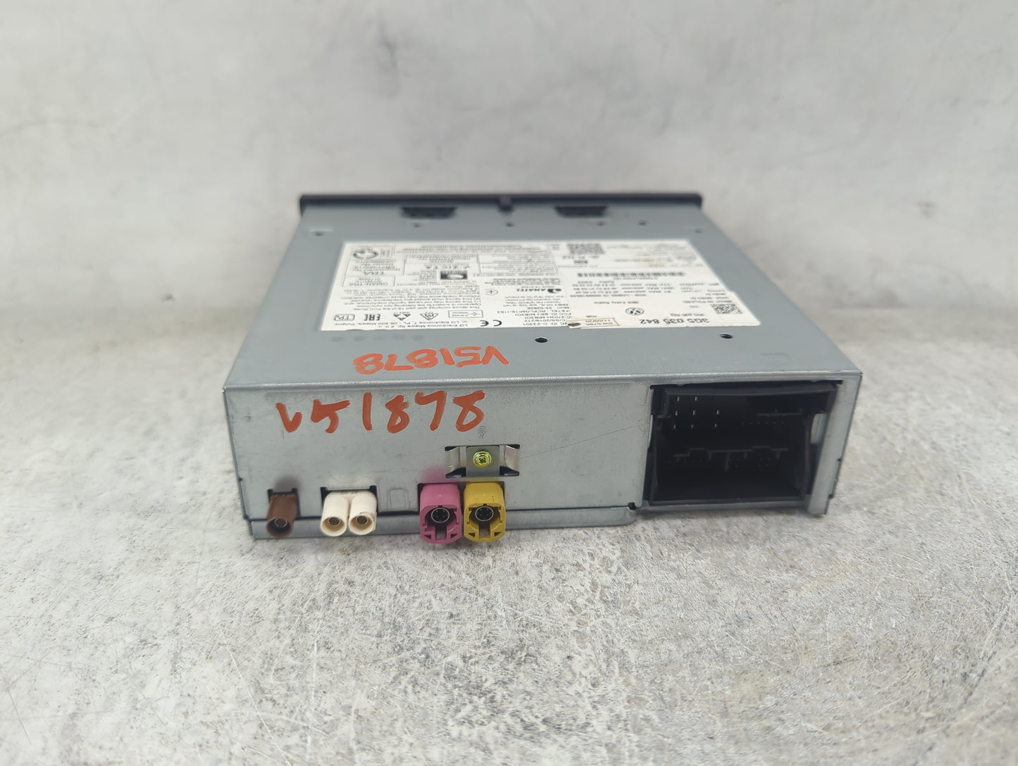 2020 Volkswagen Atlas Radio AM FM Cd Player Receiver Replacement P/N:3G5 035 842 3G5035842, BEJ-MIB3OI Fits OEM Used Auto Pa