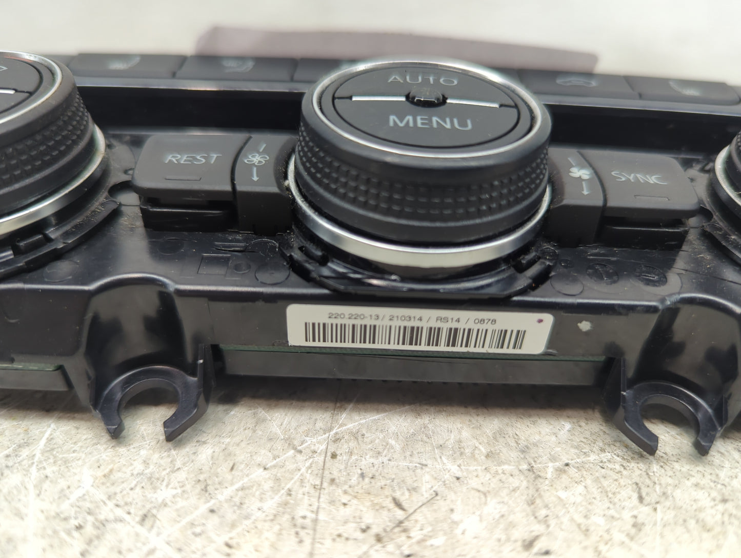 2021 Volkswagen Atlas Climate Control Module Temperature AC/Heater Replacement P/N:3CN907044AA 5HB013565-40 Fits OEM Used Au