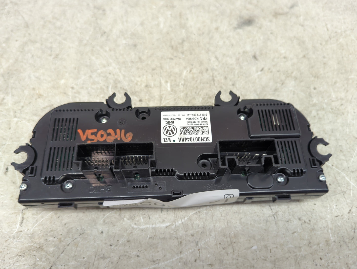 2021 Volkswagen Atlas Climate Control Module Temperature AC/Heater Replacement P/N:3CN907044AA 5HB013565-40 Fits OEM Used Au