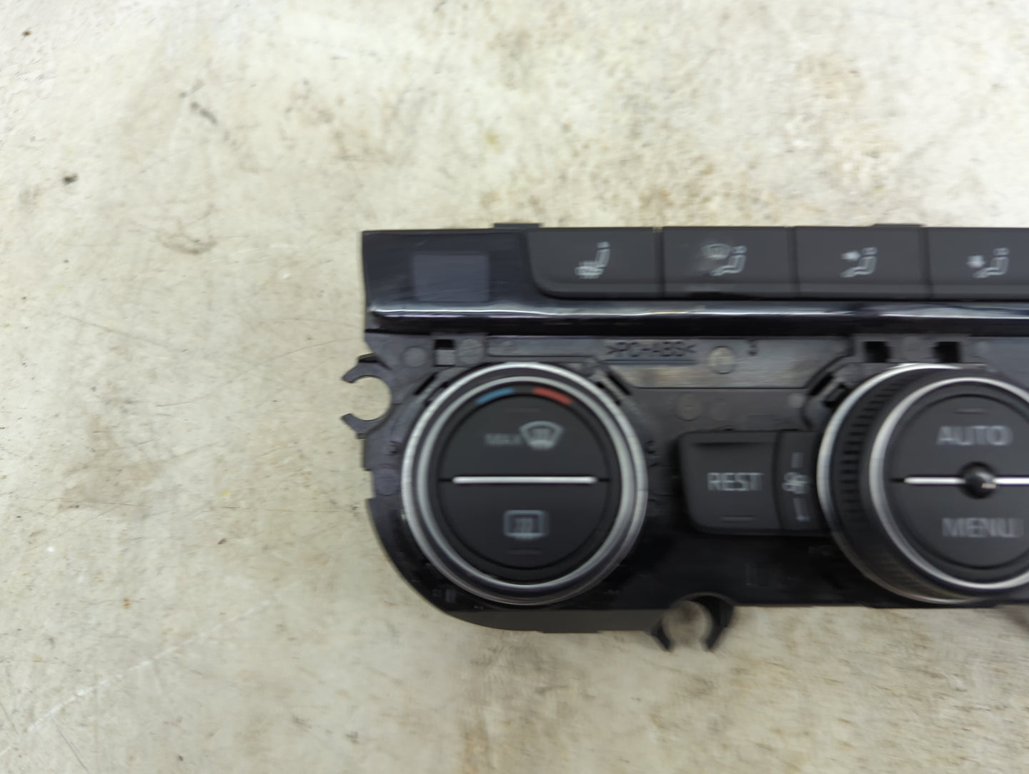 2021 Volkswagen Atlas Climate Control Module Temperature AC/Heater Replacement P/N:3CN907044AA 5HB013565-40 Fits OEM Used Au