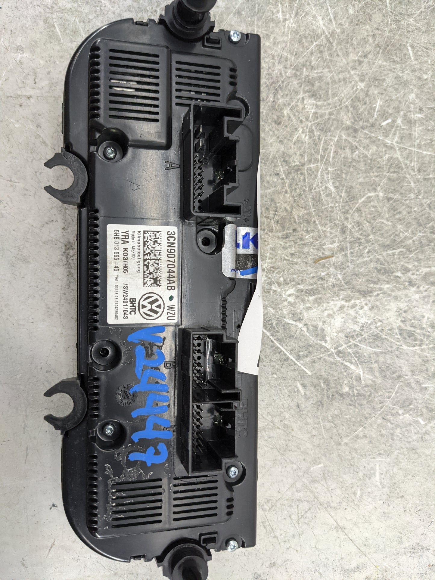 2021 Volkswagen Atlas Climate Control Module Temperature AC/Heater Replacement P/N:3CN907044AB 5HB01356545 Fits OEM Used Aut