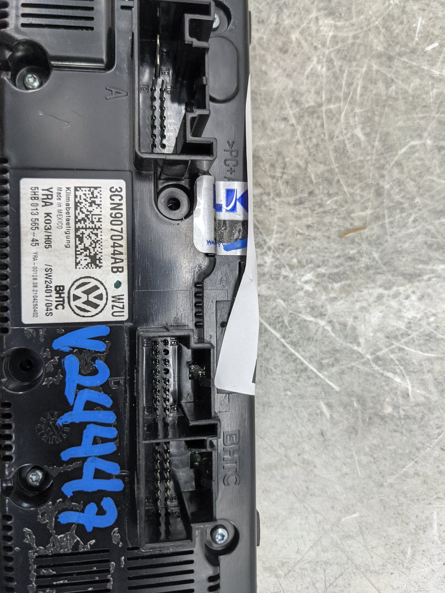 2021 Volkswagen Atlas Climate Control Module Temperature AC/Heater Replacement P/N:3CN907044AB 5HB01356545 Fits OEM Used Aut