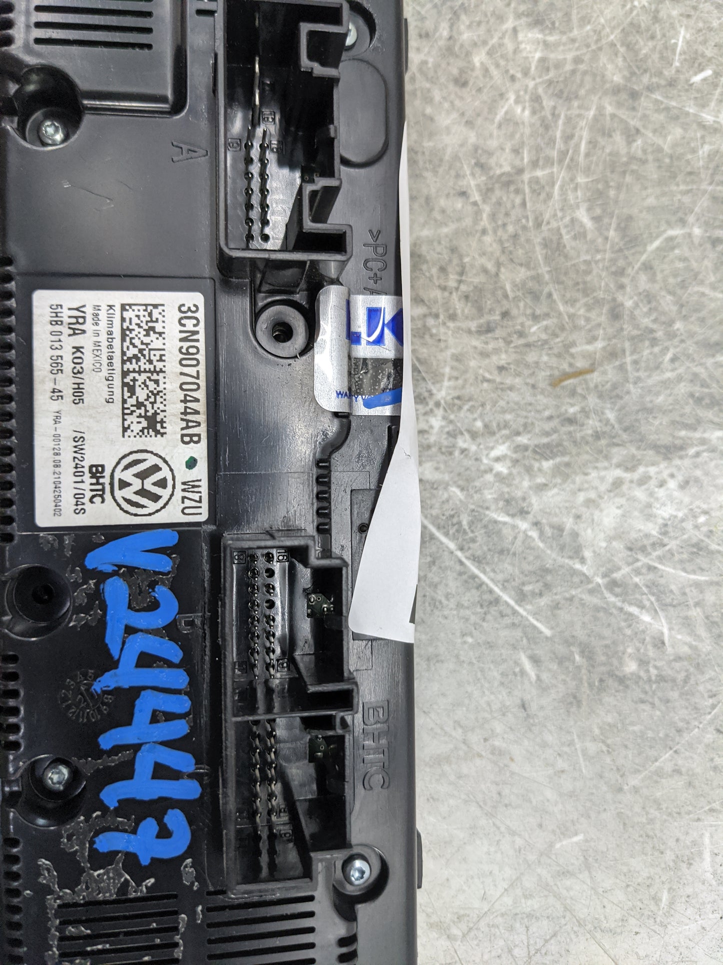 2021 Volkswagen Atlas Climate Control Module Temperature AC/Heater Replacement P/N:3CN907044AB 5HB01356545 Fits OEM Used Aut